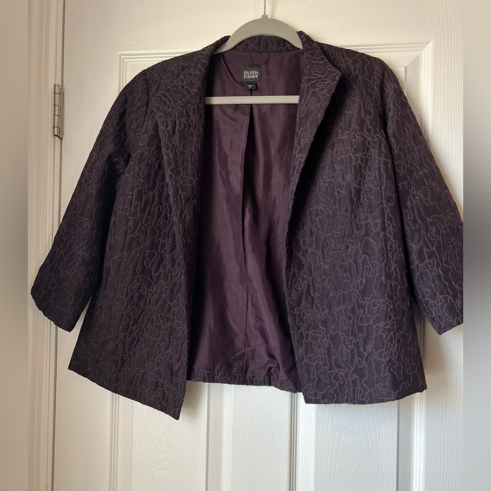 Eileen Fisher Silk Purple Plum Woman's‎  Small Embroidered  3/4 Sleeve Blazer